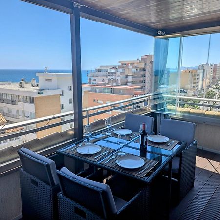 פואנגירולה Modern Penthouse Apartment - 1 Min From The Beach מראה חיצוני תמונה